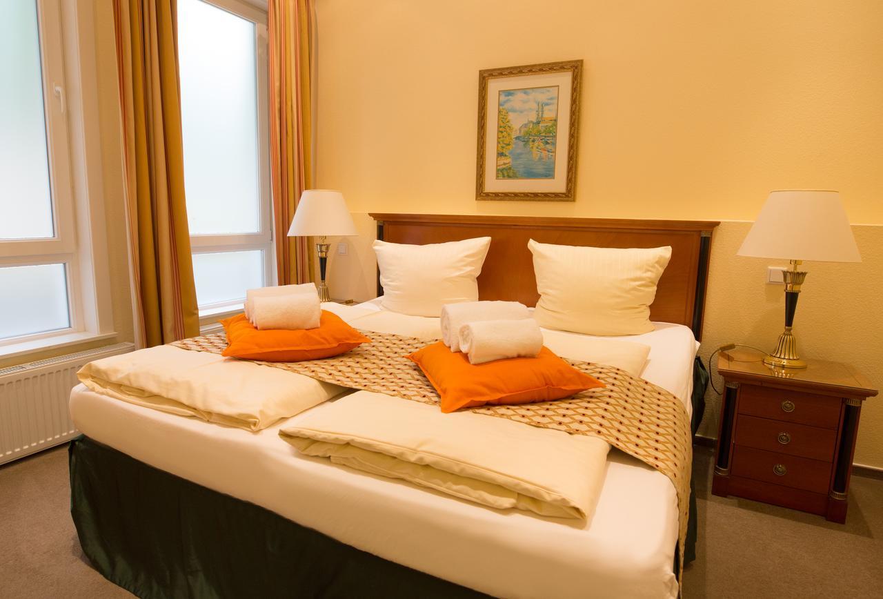 Villa Godewind ลูเบค ภายนอก รูปภาพ